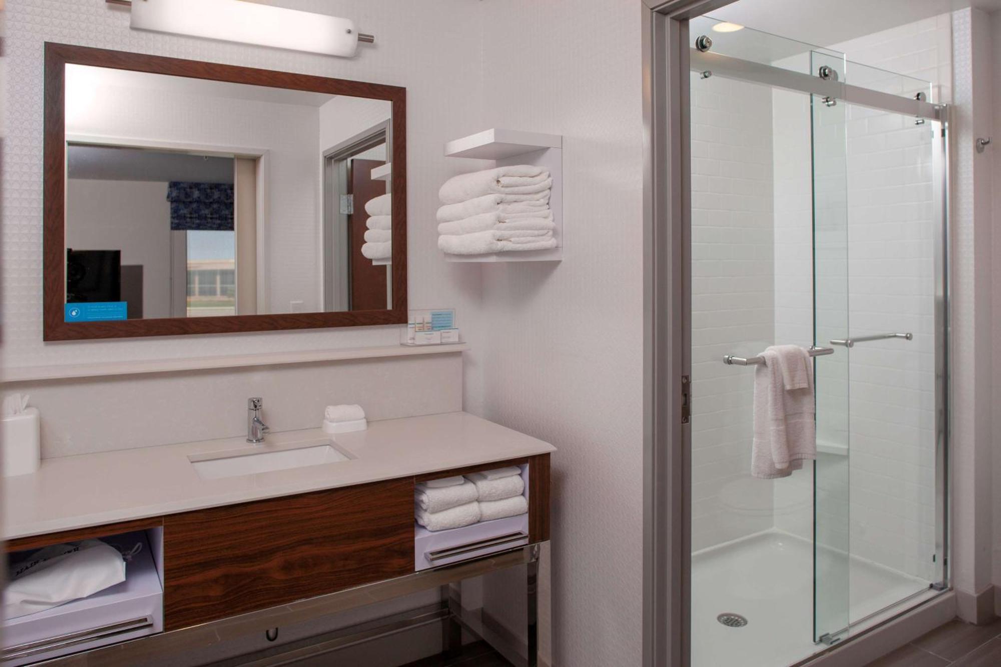 Hampton Inn & Suites Chicago-Burr Ridge Exterior photo